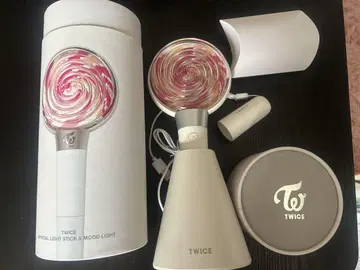 TWICE 응원봉 화이트 핑크
