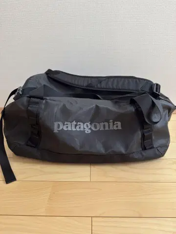 파타고니아 블랙홀 더플 40L 블랙