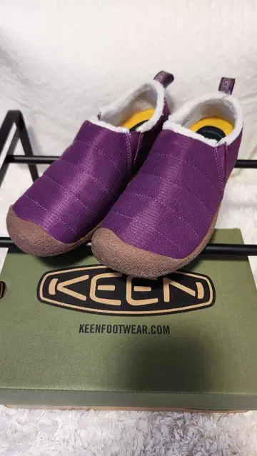 [새상품급] KEEN 하우저 II 슬립온 슈즈