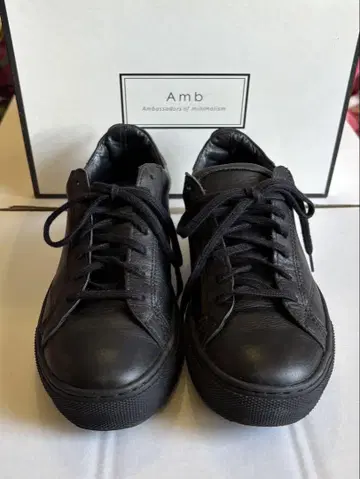 Amb 블랙 가죽 스니커즈