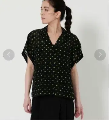 UNITEDARROWS 시어 자카드 숏 슬리브