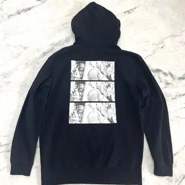 [레어] LOVELESS 진격의 거인 리바이 짐승의 거인 블랙 후드티 L