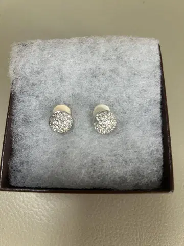 Swarovski 귀찌 미사용 새상품