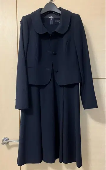 formforma 블랙 자켓 포함 원피스