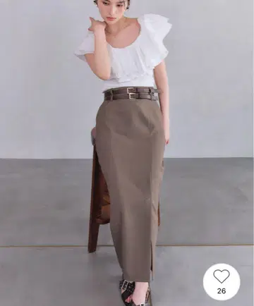 릴리 브라운 더블 벨트 타이트 스커트