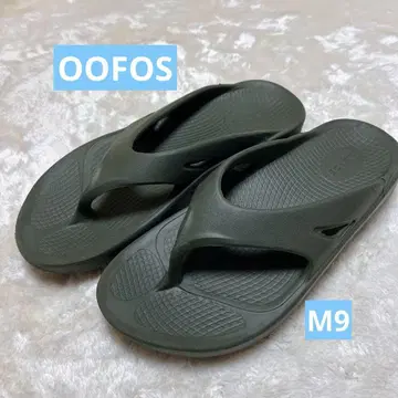 OOFOS 다크 그린 샌들 M9-W11