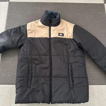 [ 미사용 새상품 ] Quiksilver 다운 자켓 블랙/베이지