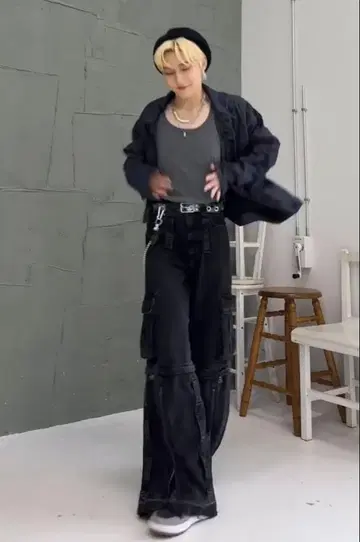 타이프로 하마카와 로이 착용 ZARA 데님