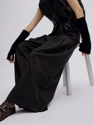 Ameri CHECK FLOWER PLEATS PANTS