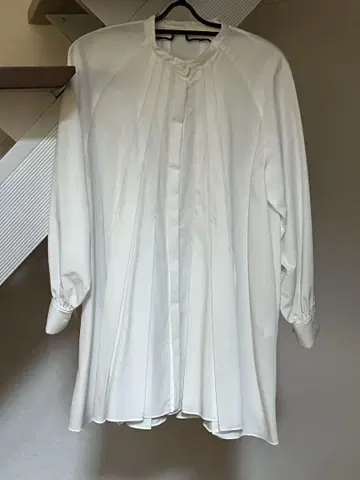 루니 블라우스 에비짱 잡지 착용 색상 다름