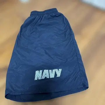 NAVY 팬츠 네이비 로고 숏팬츠