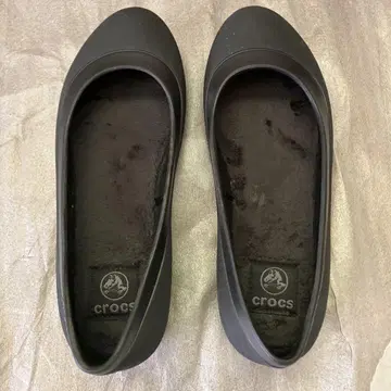 crocs w7 맘모스 블랙
