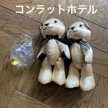 CONRAD 봉제 인형과 오리 입상 세트