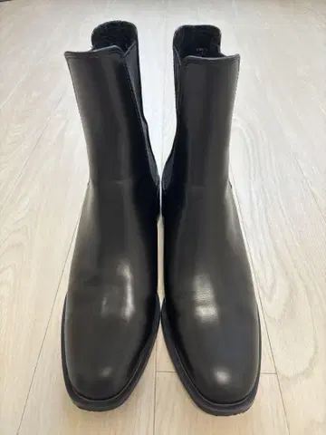 새상품급 ZARA 사이드 고어 부츠 37 블랙