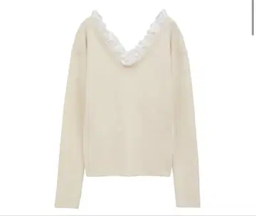 클라네 FRILL V NECK KNIT TOPS
