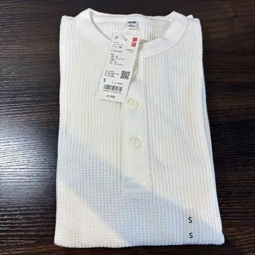 와플 헨리넥 T셔츠 긴팔 화이트