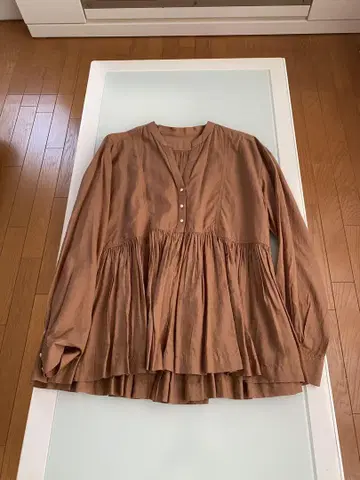 새상품 green label 플레어 셔츠 브라운