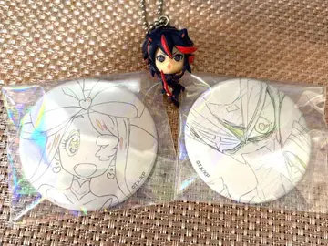 킬라킬 캔뱃지 2개 세트와 키링