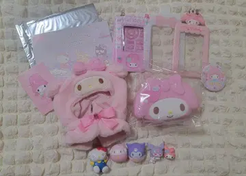 산리오 묶음 판매 마이멜로디 쿠로미 키티  의류