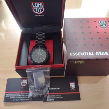 LUMINOX 네이비씰즈 블랙아웃 크로노그래프 손목시계