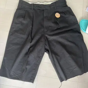 블랙 숏팬츠