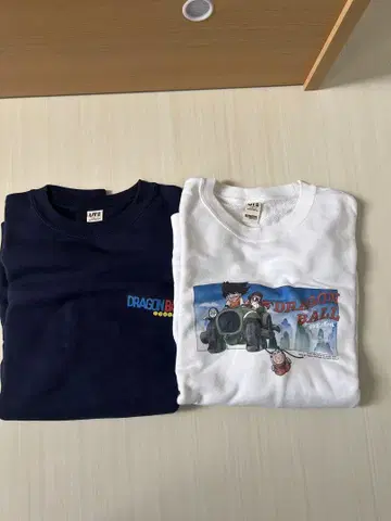 UNIQLO 드래곤볼 맨투맨 2장 세트