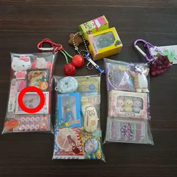가챠 파우치 레드