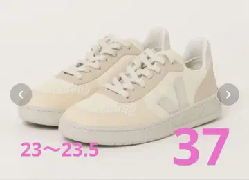 VEJA V-10 스니커즈