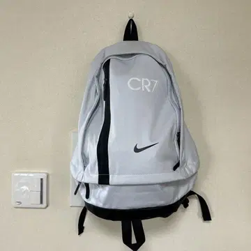 Nike CR7 라이트 그레이 백팩 미사용