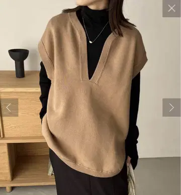 카프리슈 마쥬 라운드 니트 베스트