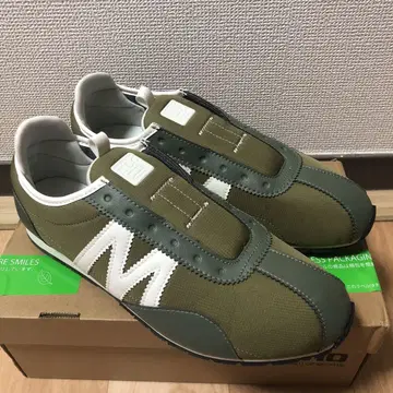 Mizuno 슬립온 스니커즈 올리브 (방수)