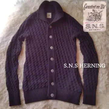 새상품급 S.N.S HERNING 스타 가디건 L 사이즈