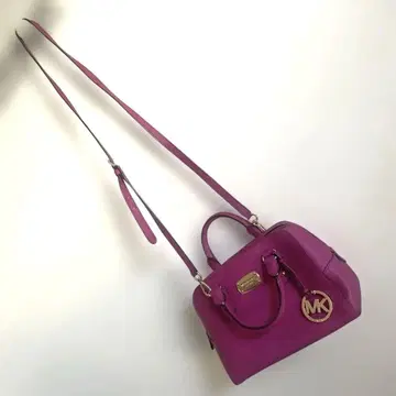 최종 가격 인하 마이클코어스 숄더백 핑크