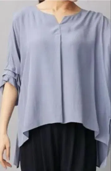 여름 아이템 세일 톤 다운 블루 반소매 오버 사이즈 셔츠