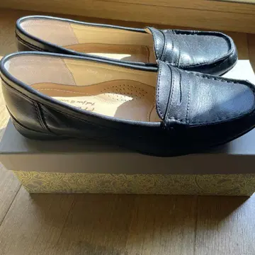 Freach 블랙 로퍼 23cm