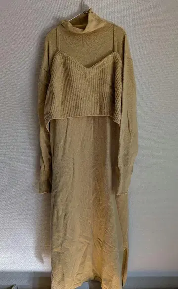 새상품급 칼리테 니트 원피스