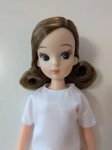 복각판 초대 리카짱 짙은 브라운 리카짱 캐슬