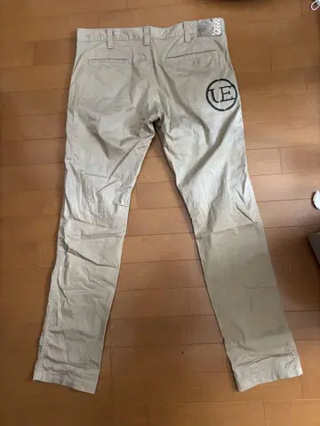유니폼 익스페리먼트 치노 팬츠