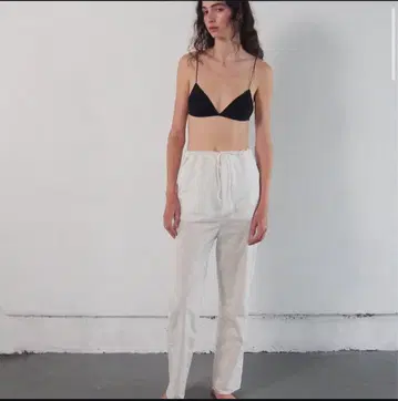 N.YHAVN 화이트 나일론 팬츠