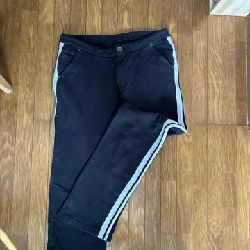 오니츠카타이거 사이드 스트라이프 룸웨어