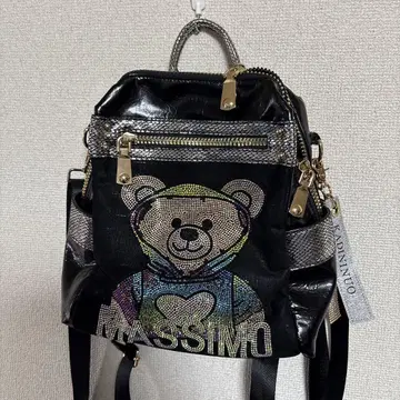 마시모 곰 프린트 블랙 백팩