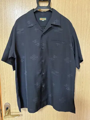 Shisa 블랙 반팔 하와이안 셔츠 M
