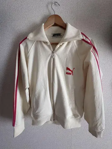 PUMA 아이보리 집업 자켓