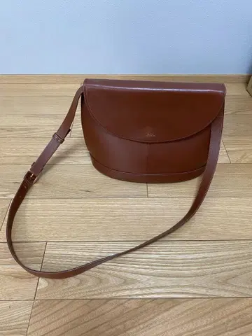 A.P.C 아페쎄 숄더백 브라운 가죽