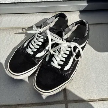 Vans 스웨이드 스니커즈 블랙/화이트 올드스쿨