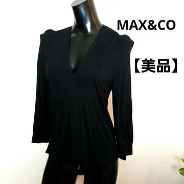 [ 새상품급 ] MAX&CO 블랙 V넥 7부 소매 상의 신축성