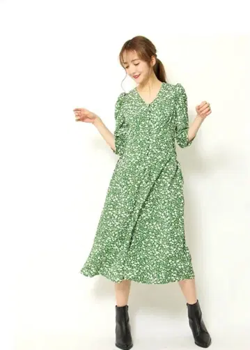 SNIDEL 프론트 버튼 원피스