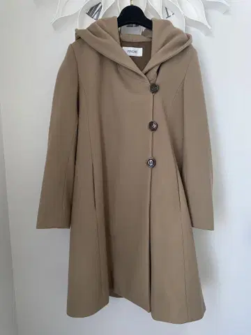 PINORE 후드 부착 코트