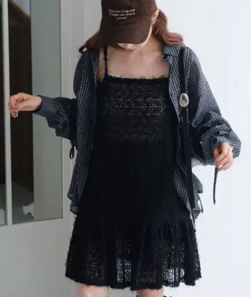 Kastane 격자 페더 튜닉 블랙