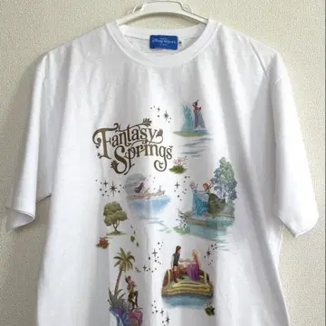 도쿄 디즈니 리조트 Fantasy Springs 티셔츠 M